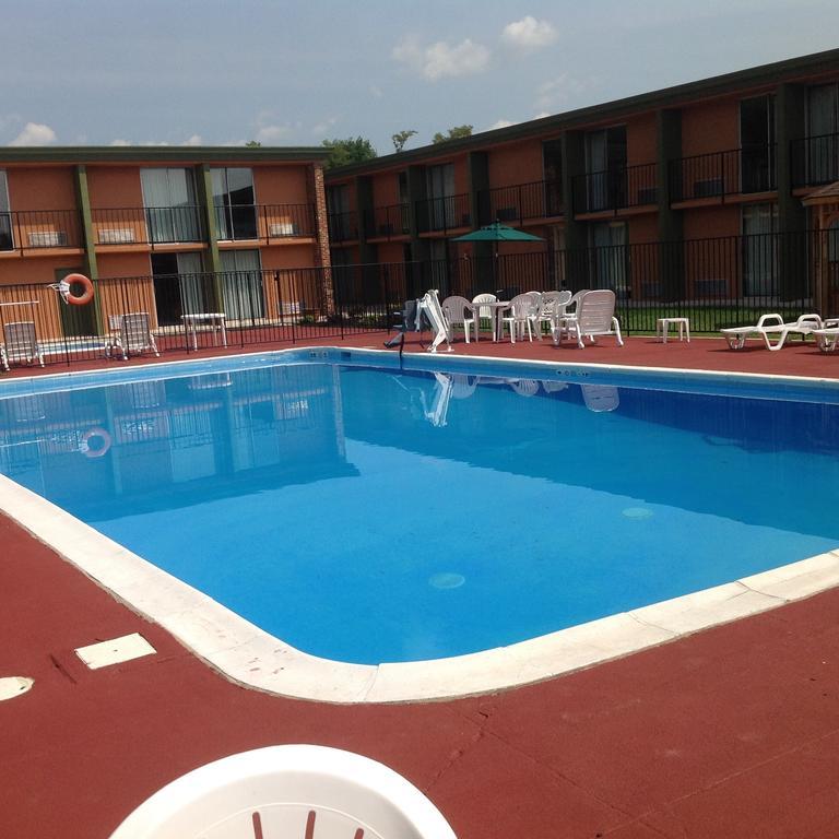 Baymont By Wyndham Salem Roanoke Area Hotel Exterior foto