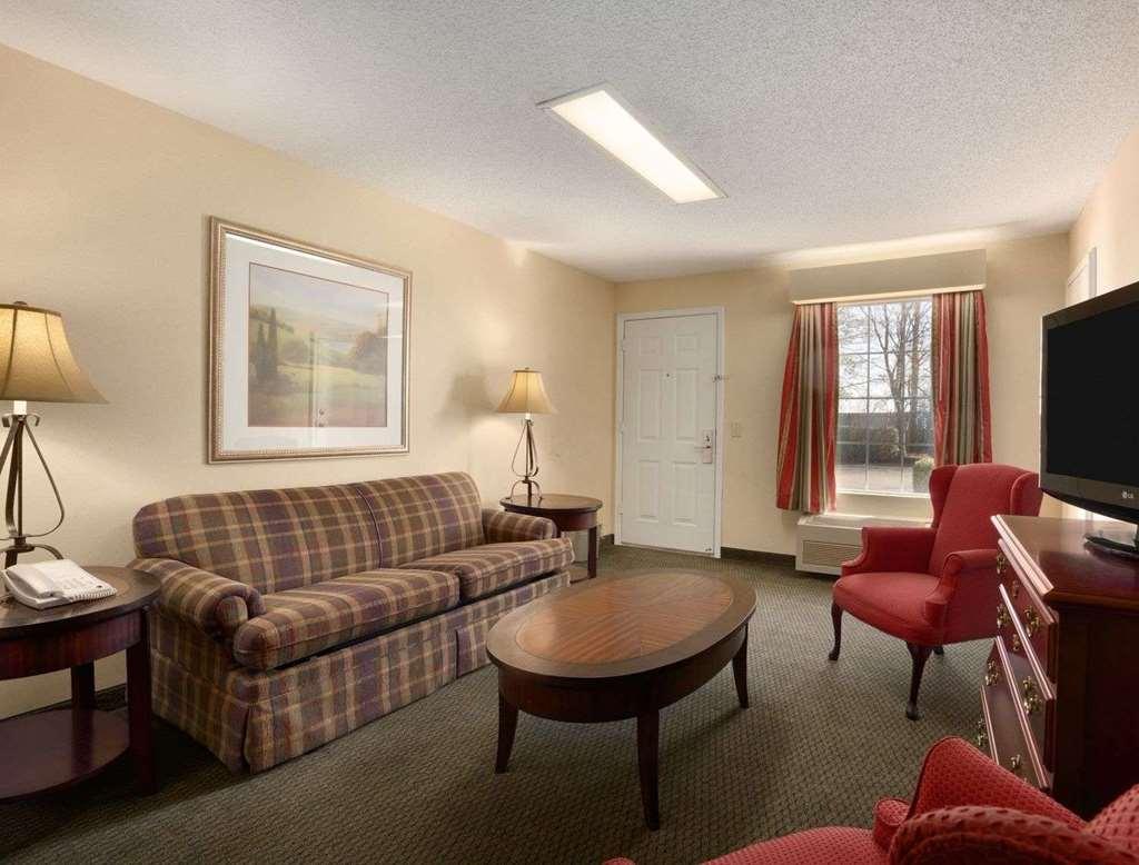 Baymont By Wyndham Salem Roanoke Area Hotel Quarto foto